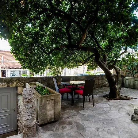 Apartment M - One Bedroom With Terrace *