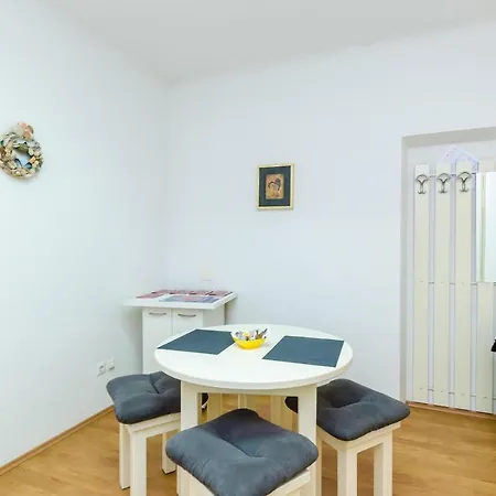 M - One Bedroom With Terrace *
