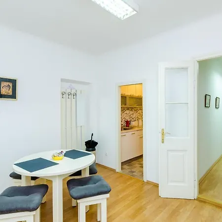 Διαμέρισμα M - One Bedroom With Terrace